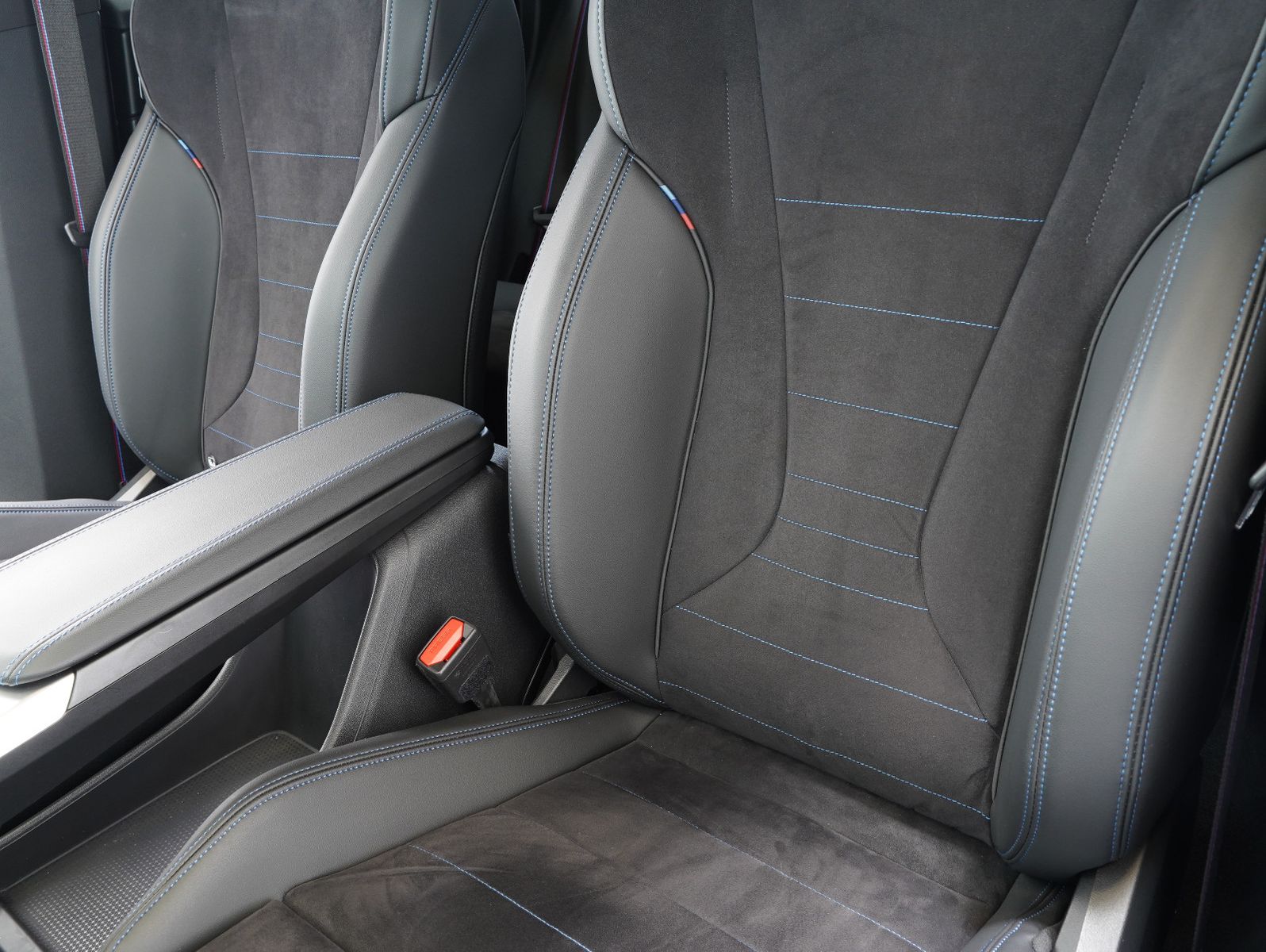 BMW X1 23 i Mild-Hybrid xDrive M Sport Pro - Samsaru's Car Outlet