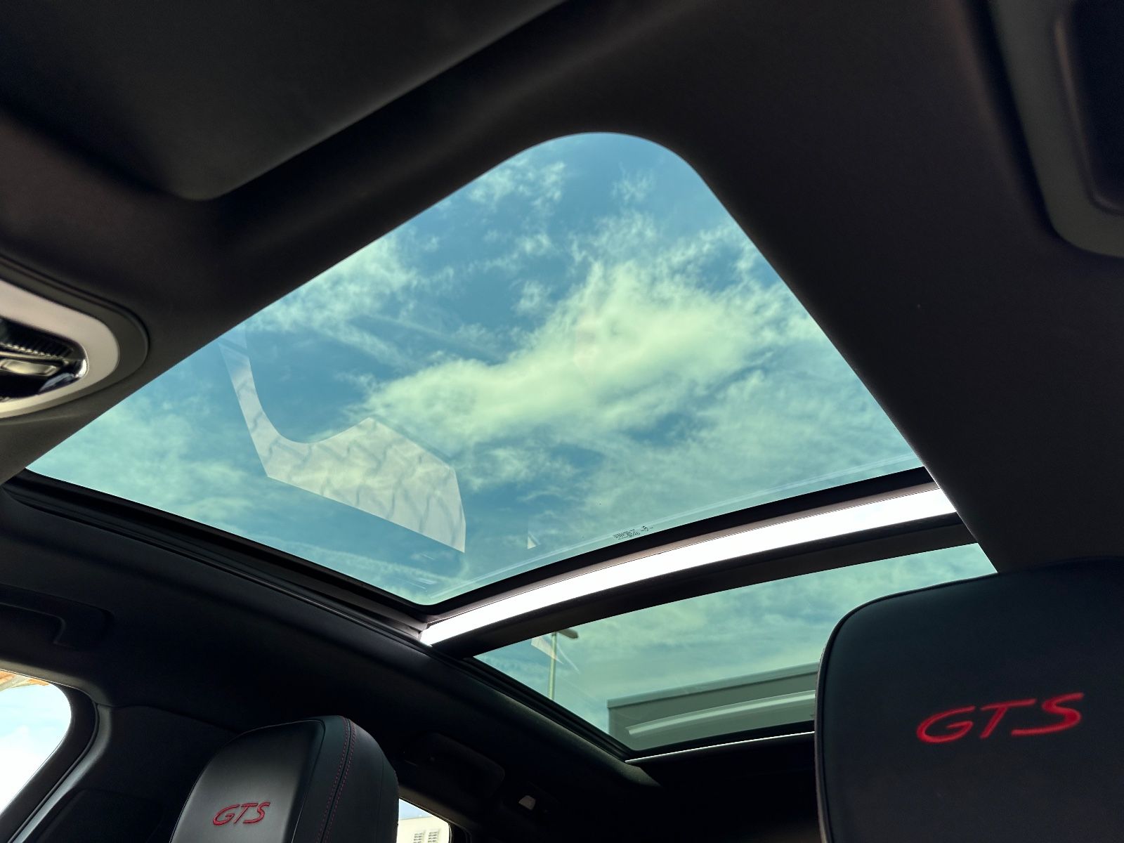 Porsche Macan GTS - Samsaru's Car Outlet