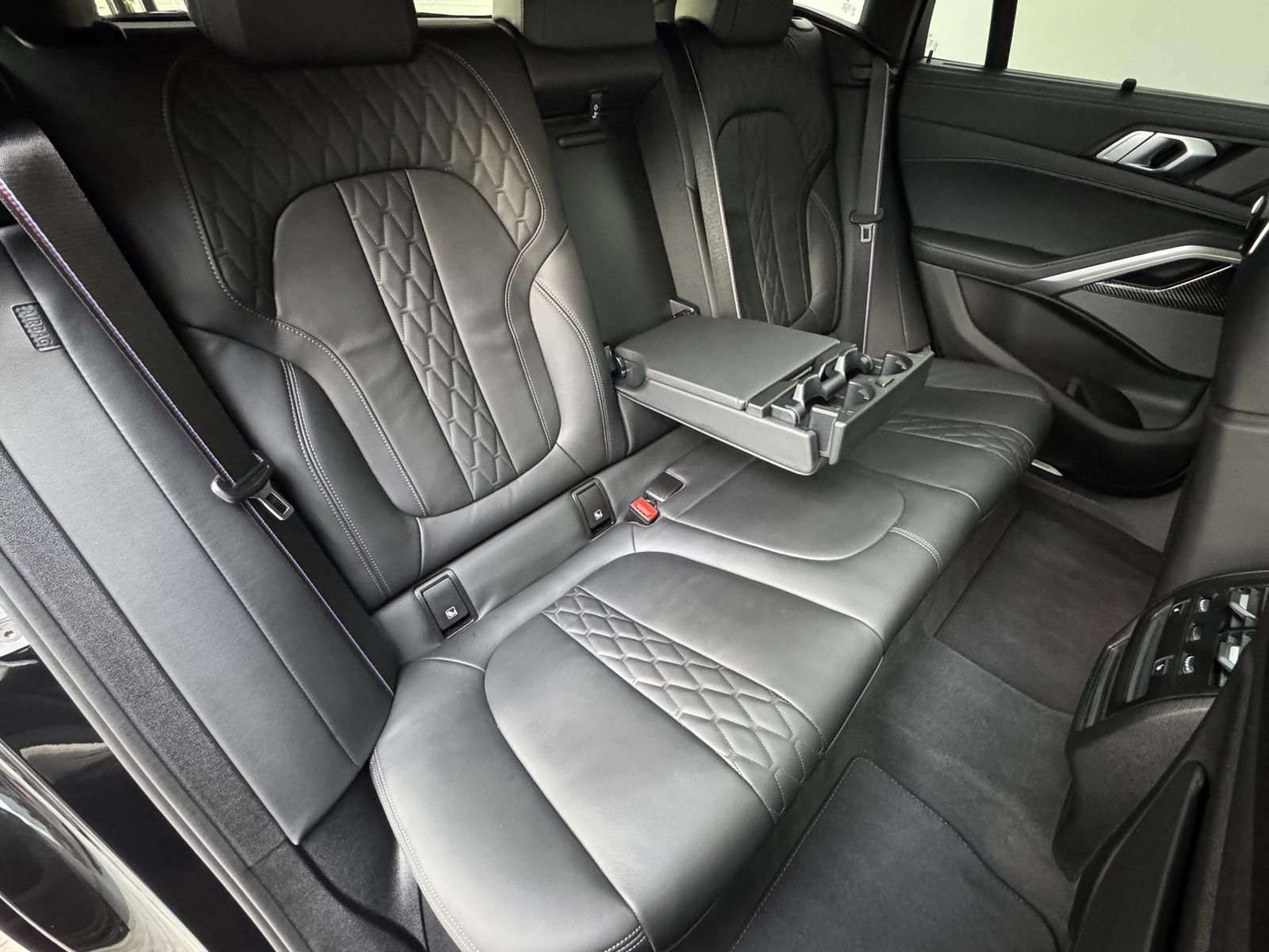 BMW X6 xDr30d M Sport Pro 22'' Sitzlüft. ACC 360°AHK