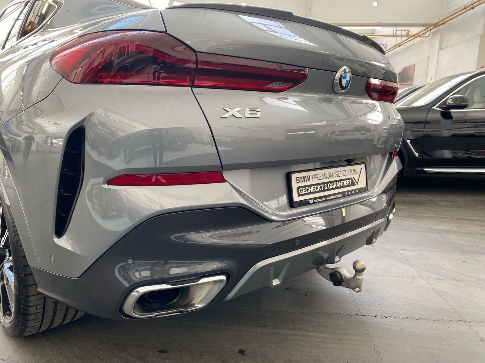 BMW X6 xDrive40d M Sport HUD DA Pro Pano AHK STH H/K