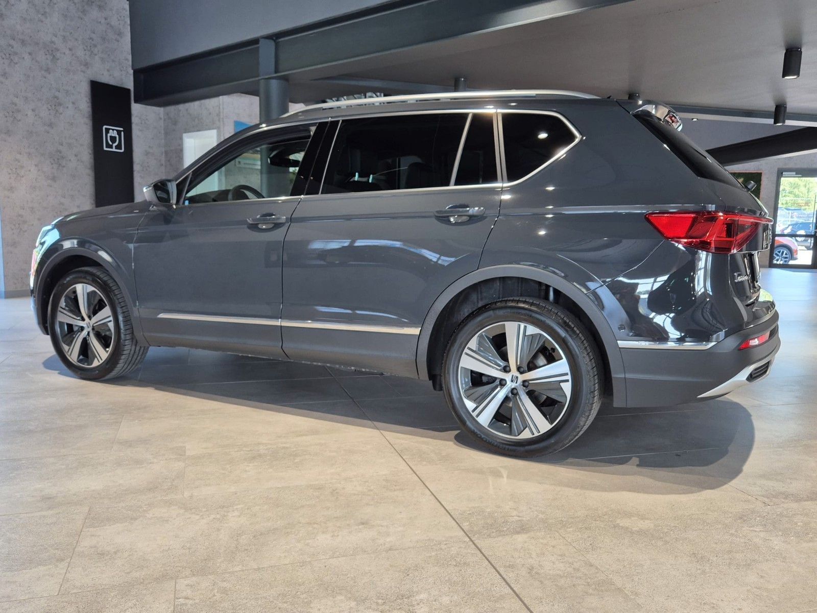Seat Tarraco Xperience 2.0 TDI - Samsaru's Car Outlet
