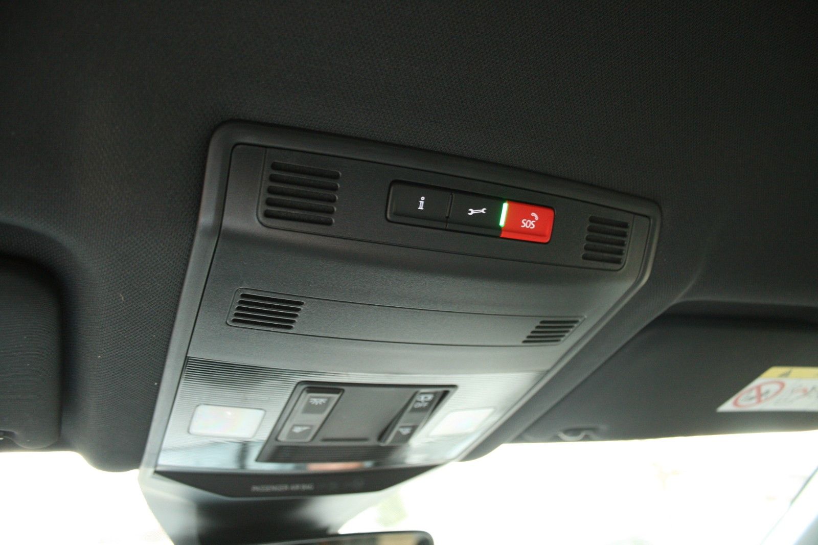 Volkswagen T-Roc 1.5 TSI ACT OPF DSG Sport - Samsaru's Car Outlet