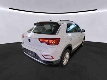 Volkswagen T-Roc 1.0 TSI Life - Samsaru's Car Outlet