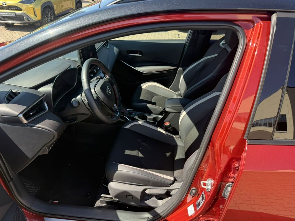 Toyota Corolla 2.0 Hybrid Touring Sports GR Sport