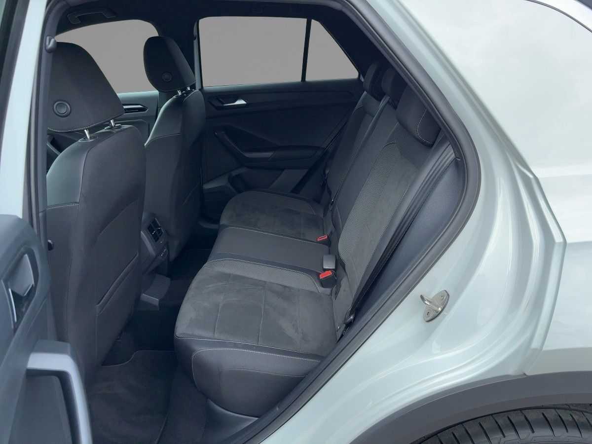 Volkswagen T-Roc 2.0 TDI R-Line - Samsaru's Car Outlet