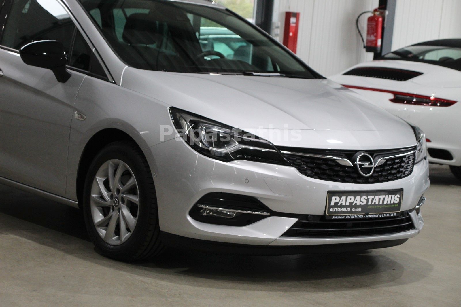 Opel Astra K Sports Tourer Elegance - Samsaru's Car Outlet
