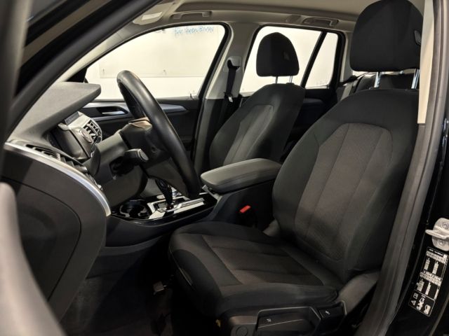 BMW X3 xDrive 20i Advantage Navi LED El. Heckklappe