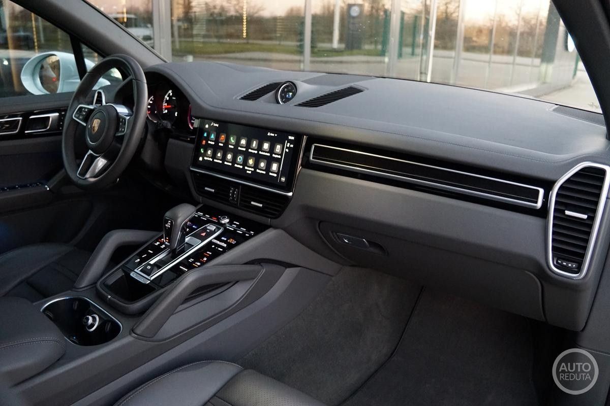 Porsche Cayenne  Luftfederung / BOSE / HUD