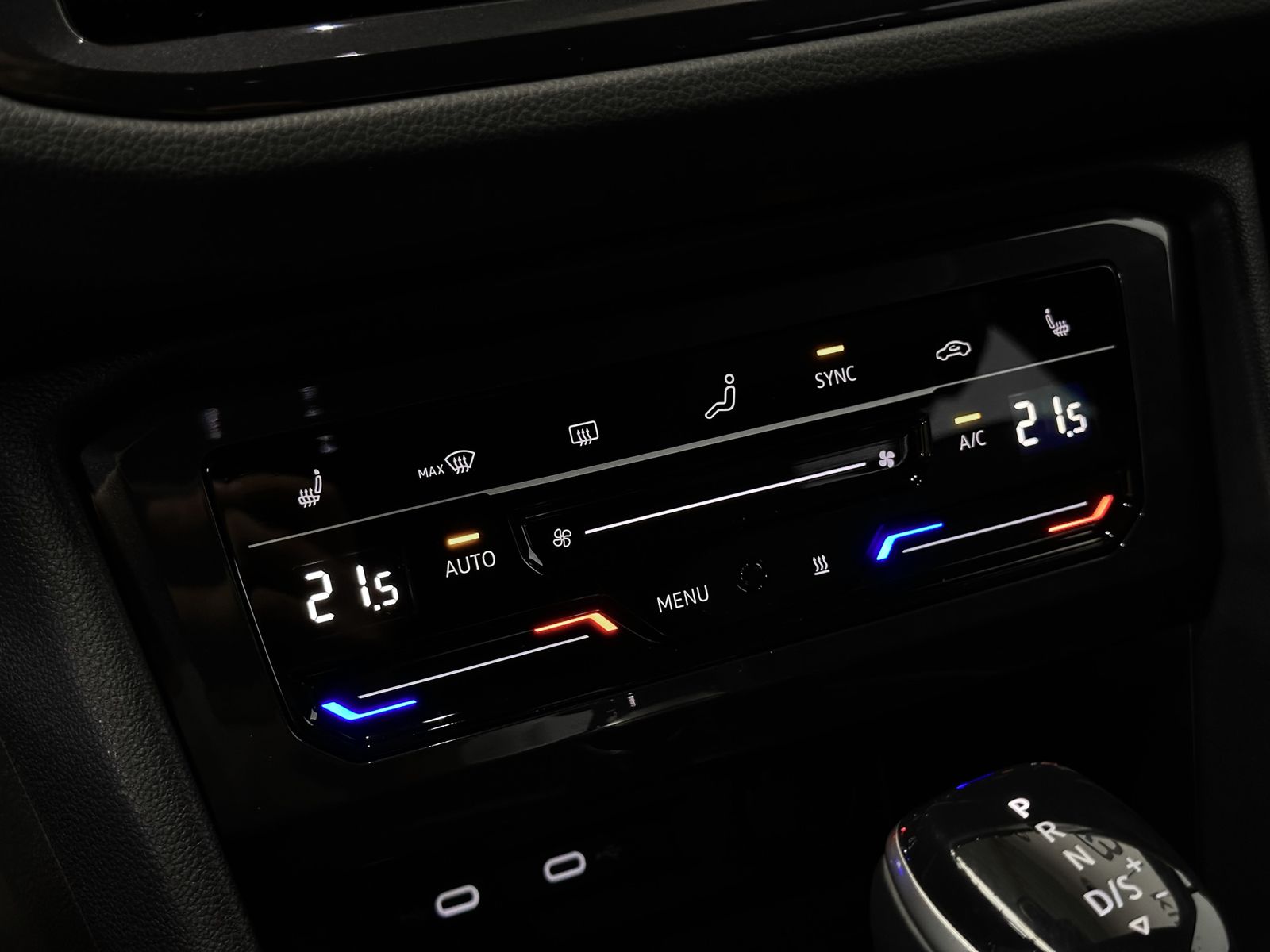 Volkswagen Tiguan R-Line - Samsaru's Car Outlet