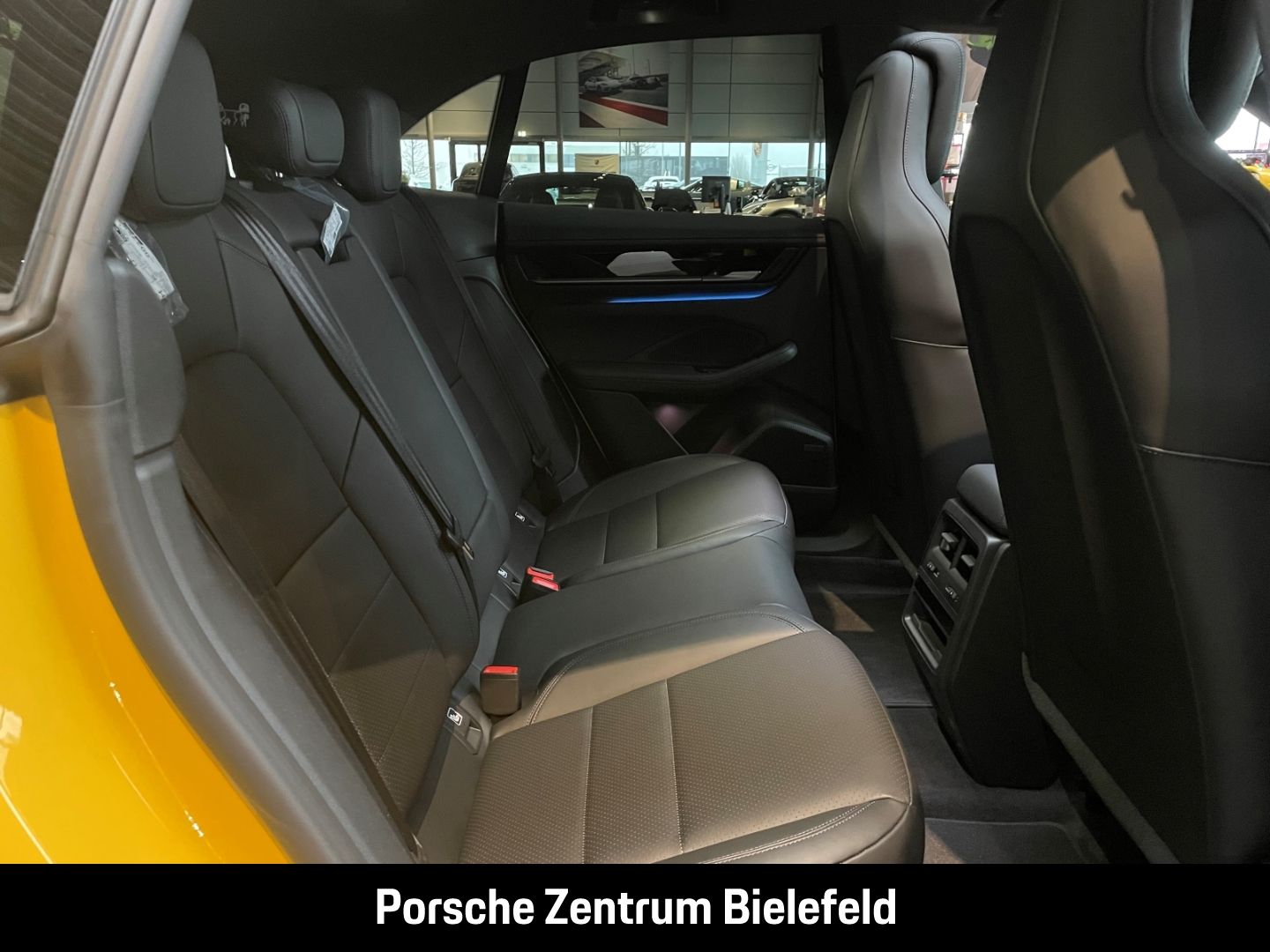 Porsche Macan 4 Offroad-Design LED-Matrix Surround-View