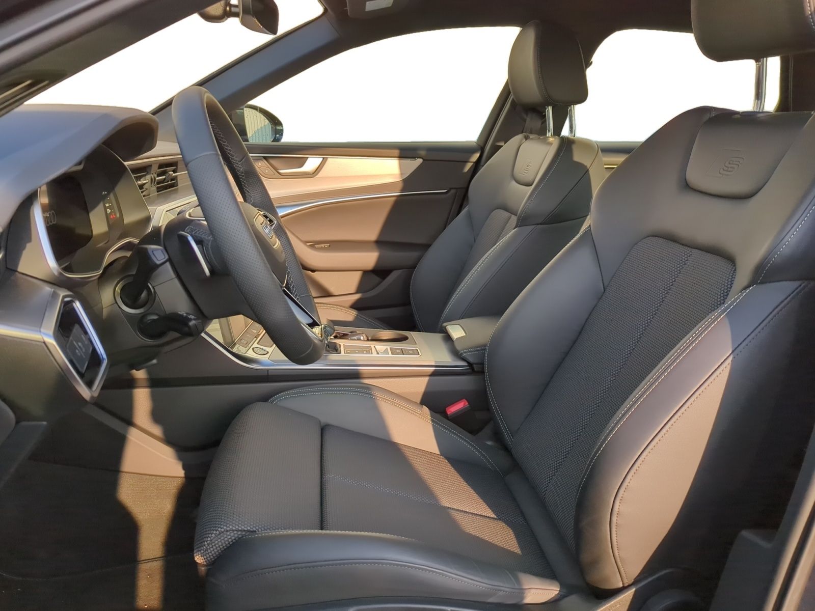 Audi A6 Avant 40 TDI S-Line S tronic - Samsaru's Car Outlet