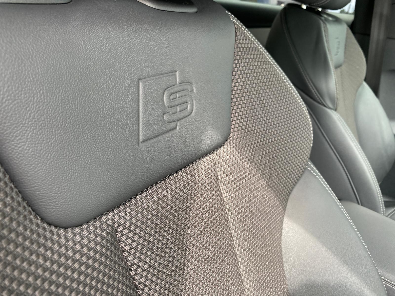 Audi A4 Avant 40 TDI quattro S line - Samsaru's Car Outlet