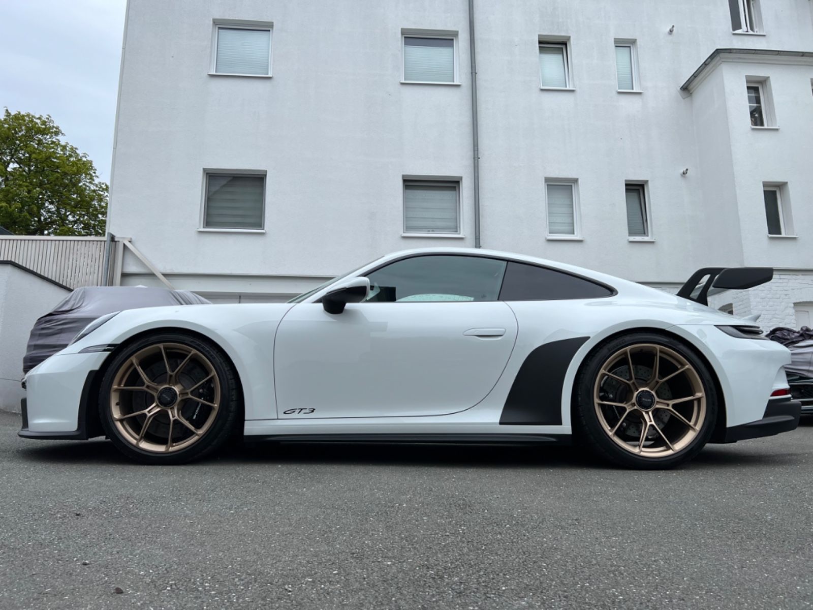 Porsche 911 GT3 - Samsaru's Car Outlet