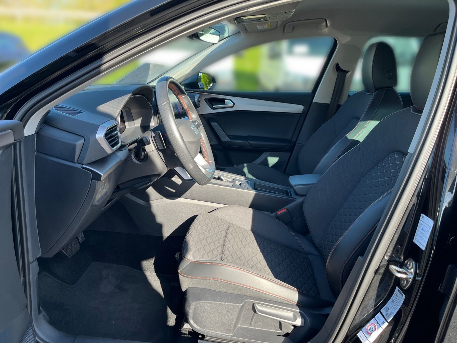 Seat Leon ST FR 1.5 eTSI DSG - Samsaru's Car Outlet