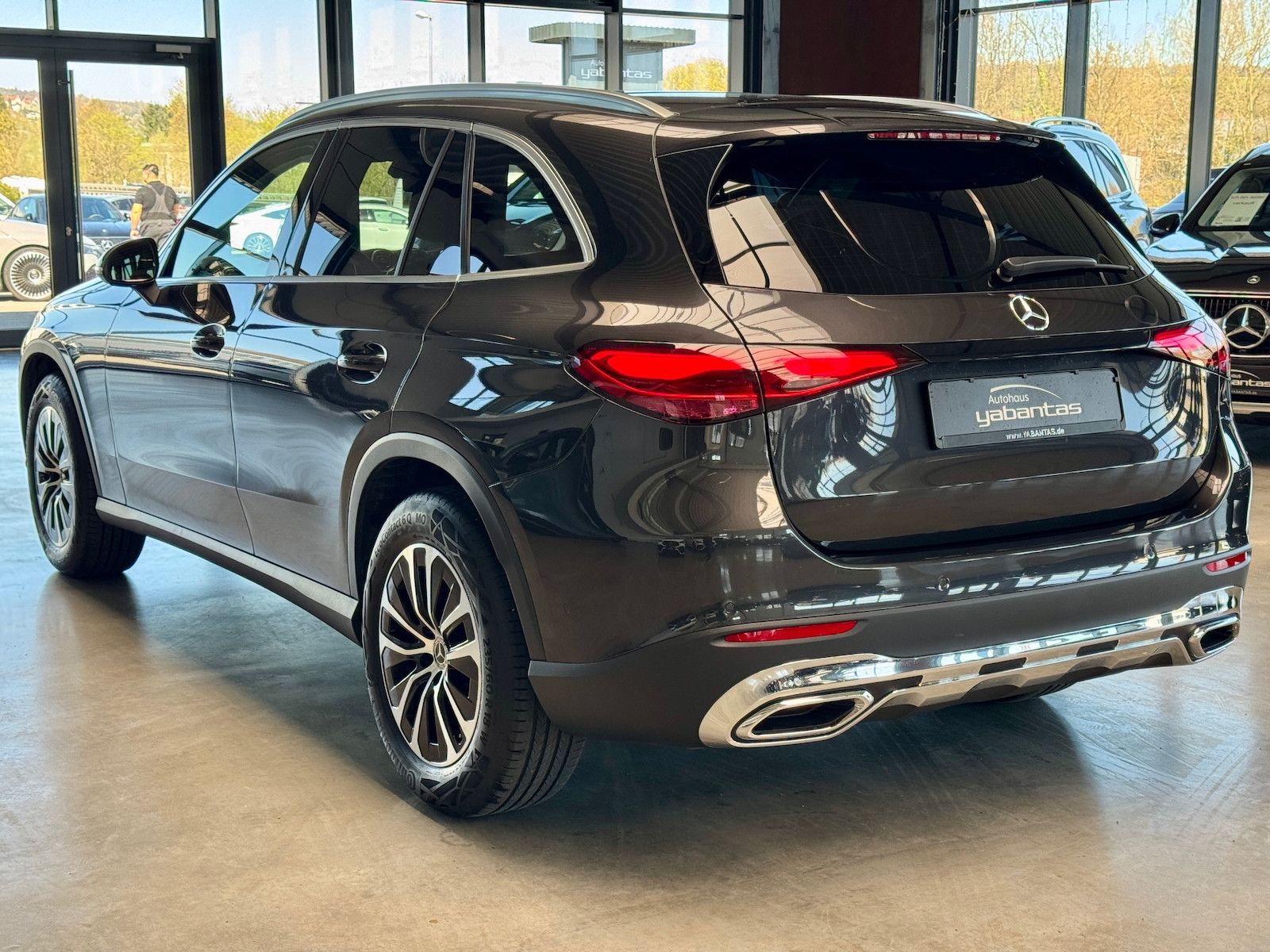Mercedes-Benz GLC 220 d 4M - Samsaru's Car Outlet