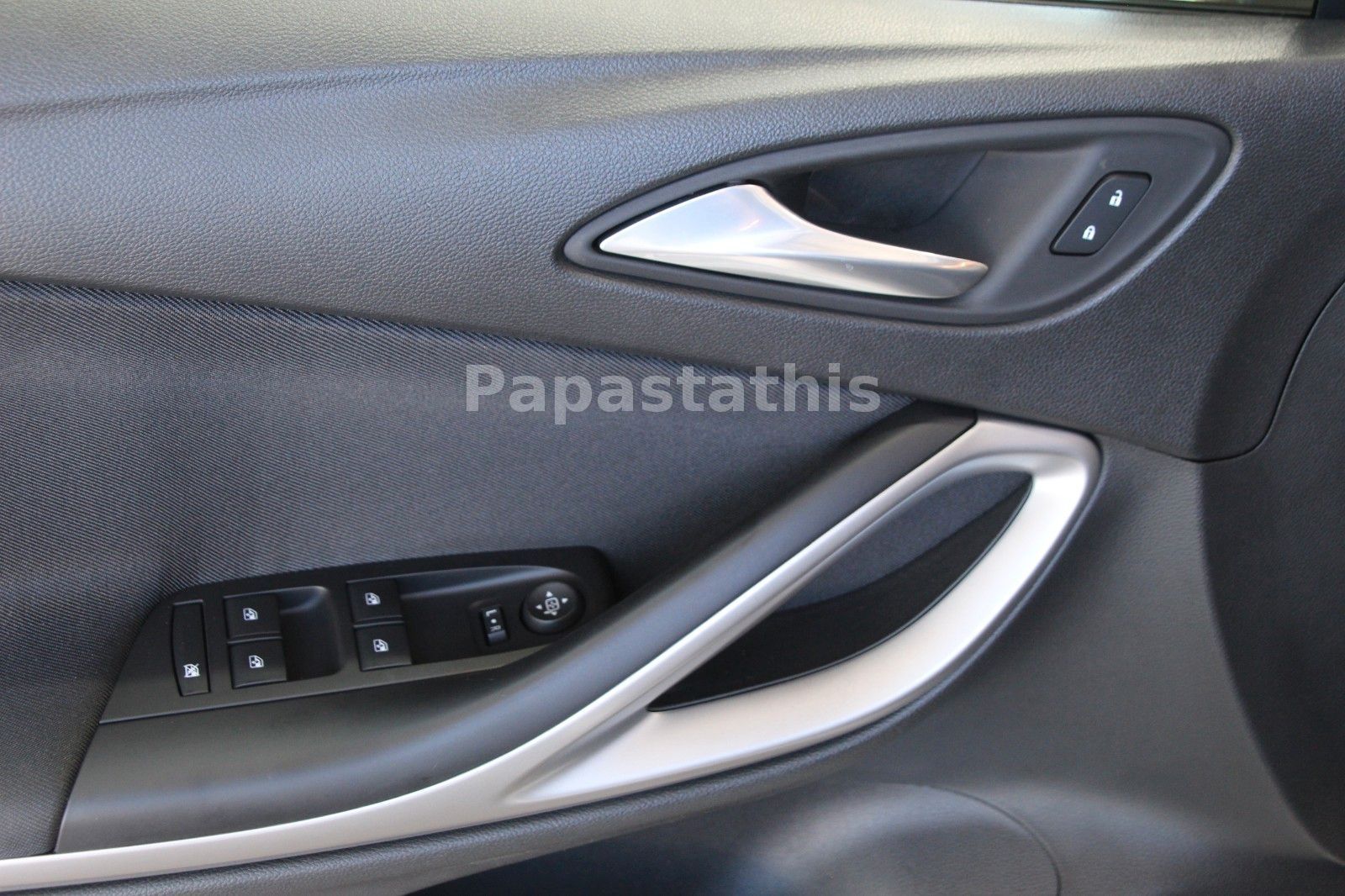 Opel Astra K Sports Tourer Business - Samsaru's Car Outlet
