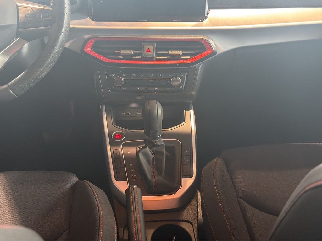 Seat Arona 1.5 TSI DSG FR AHK*VIRTUAL*VOLL-LED*NAVI*A