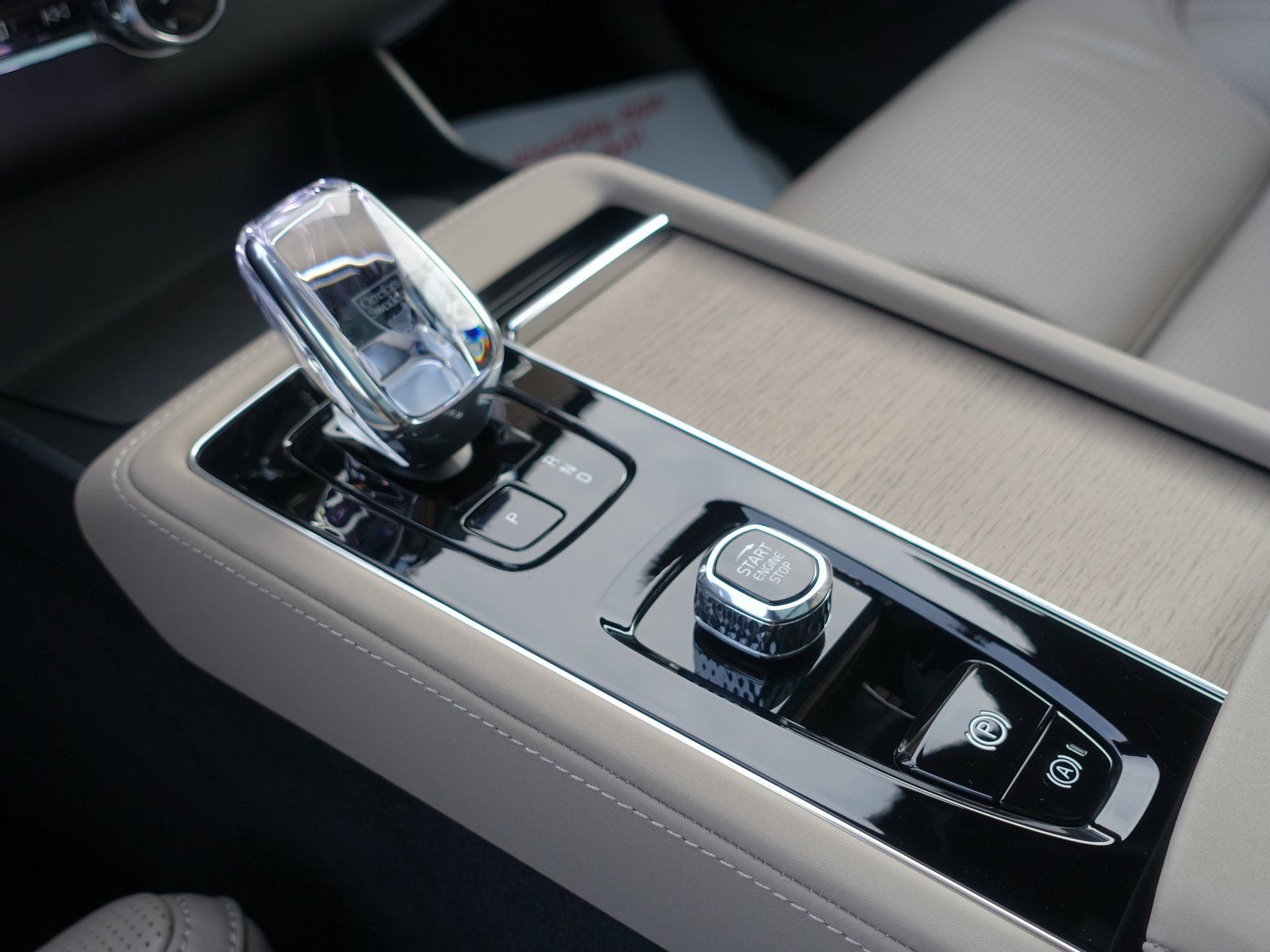 Volvo XC90 Ultra T8 AWD/Massage/B&W/Pano/360°/FourC