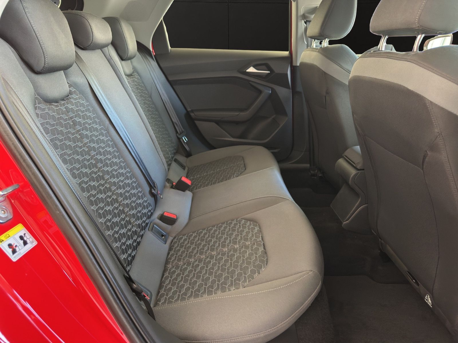 Audi A1 Sportback 35 TFSI S tr. PLUS - Samsaru's Car Outlet