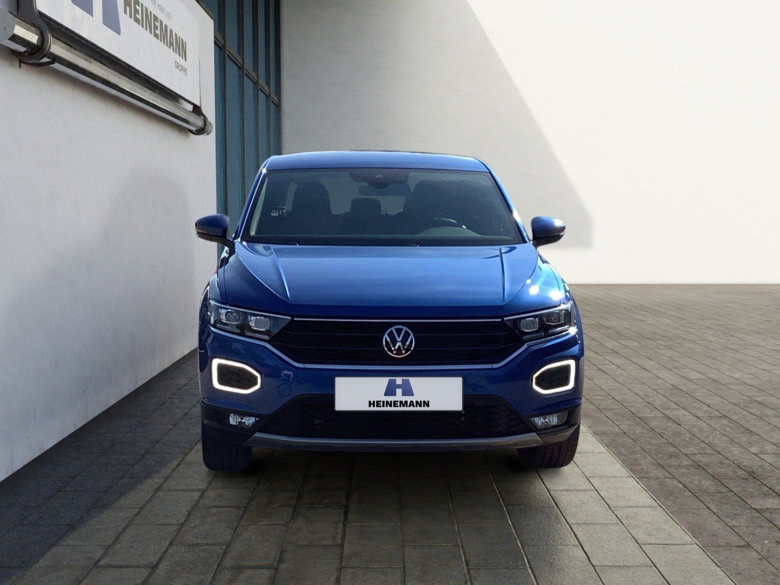 Volkswagen T-Roc 1.5 TSI ACT OPF DSG Sport - Samsaru's Car Outlet
