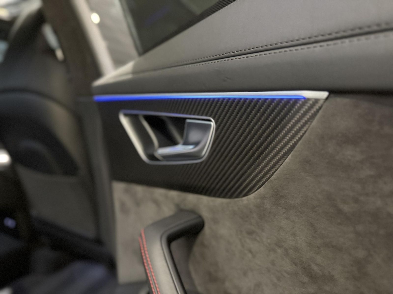 Audi RSQ8 Carbon Pak.+Standheiz 305 km/h+Keramik+B&O