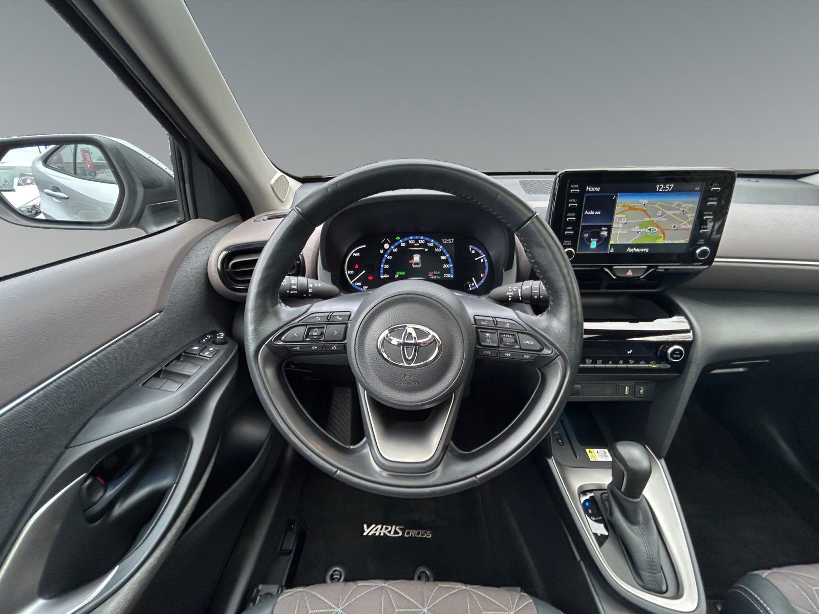 Toyota Yaris Cross 1.5 Elegant AHK ACC GJR Kamera