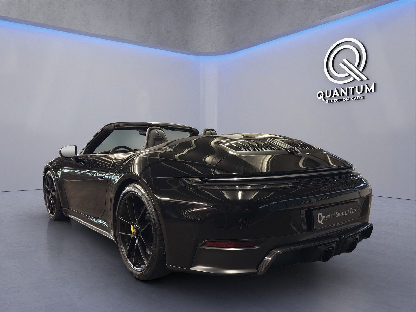 Porsche Carrera 4 GTS Cabriolet *MATRIX*CARBON-EXT*CHRON