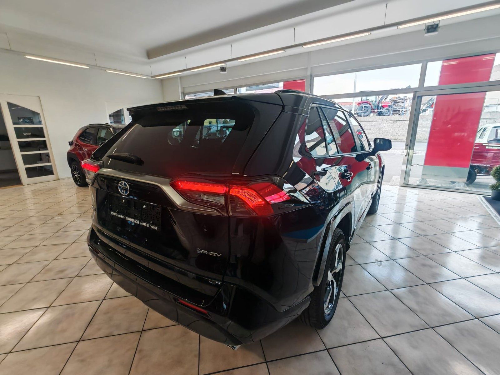 Toyota RAV 4 Plug-in Hybrid 4x4 Teamplayer Neu
