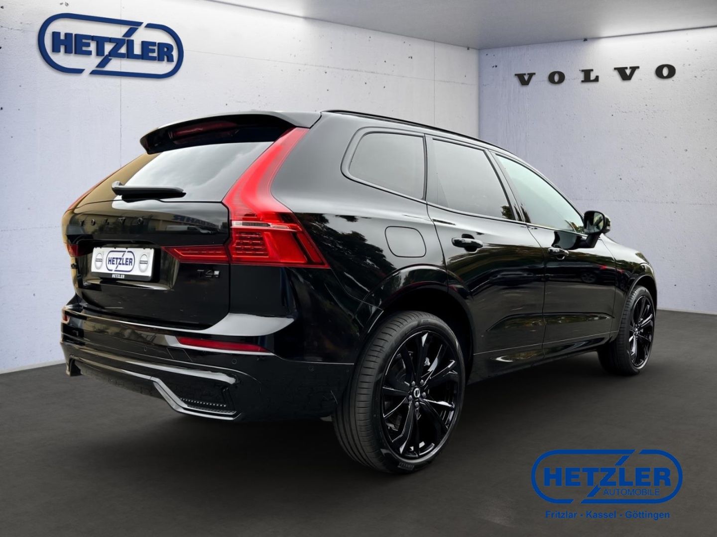 Volvo XC60 Ultra Black Edition Recharge Plug-In Hybrid