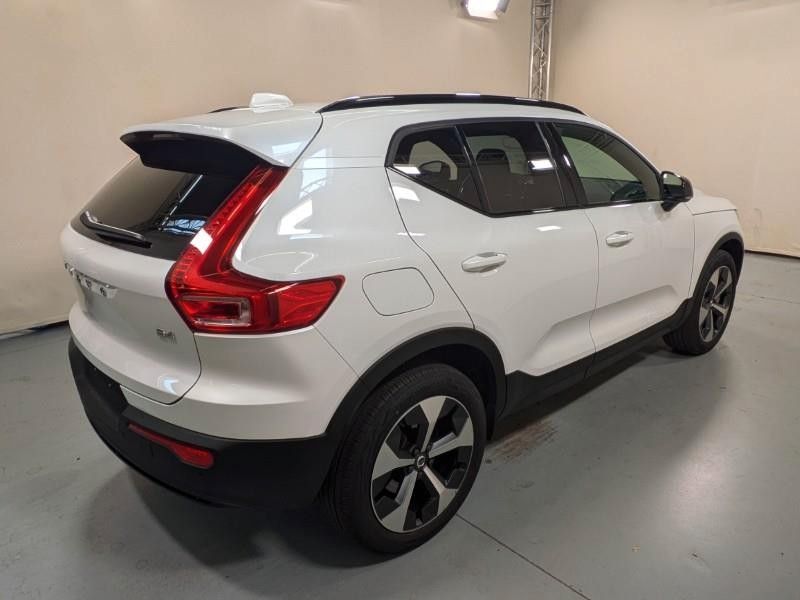 Volvo XC40 B4 DSG Ultra Dark - Samsaru's Car Outlet