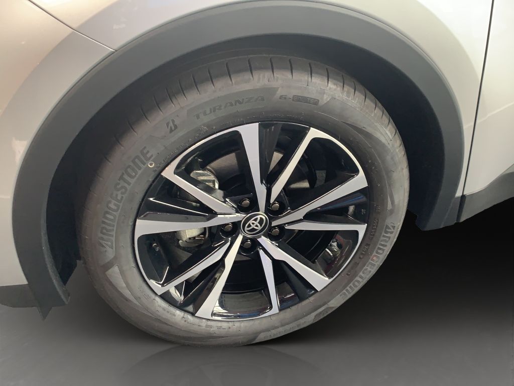 Toyota C-HR 1.8 Hybrid Team Deutschland*