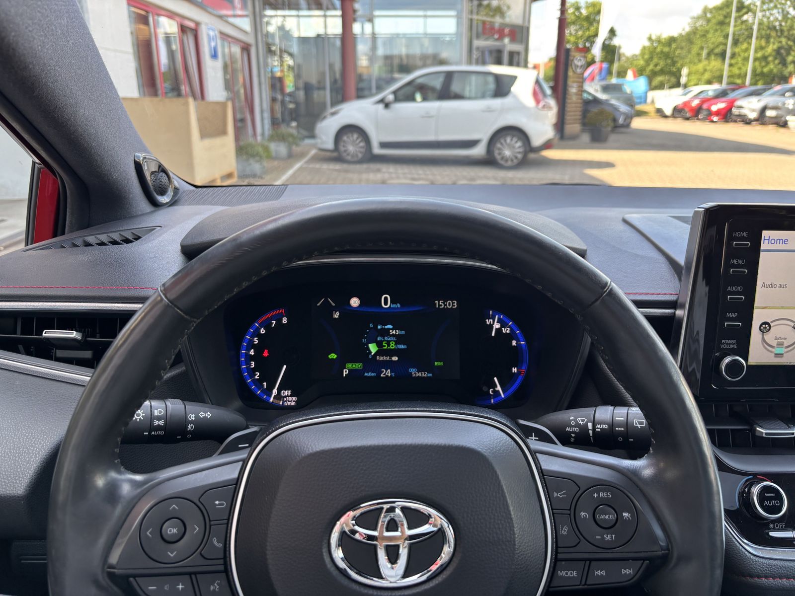 Toyota Corolla Touring Sports Hybrid Lounge - Samsaru's Car Outlet