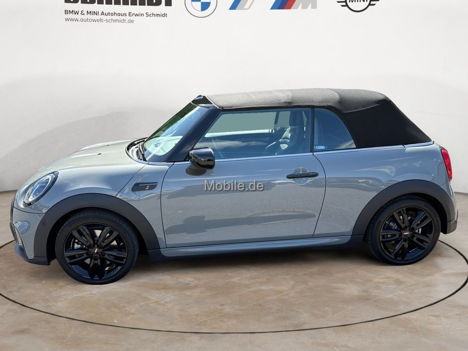 MINI Cooper S Cabrio JCW - Samsaru's Car Outlet