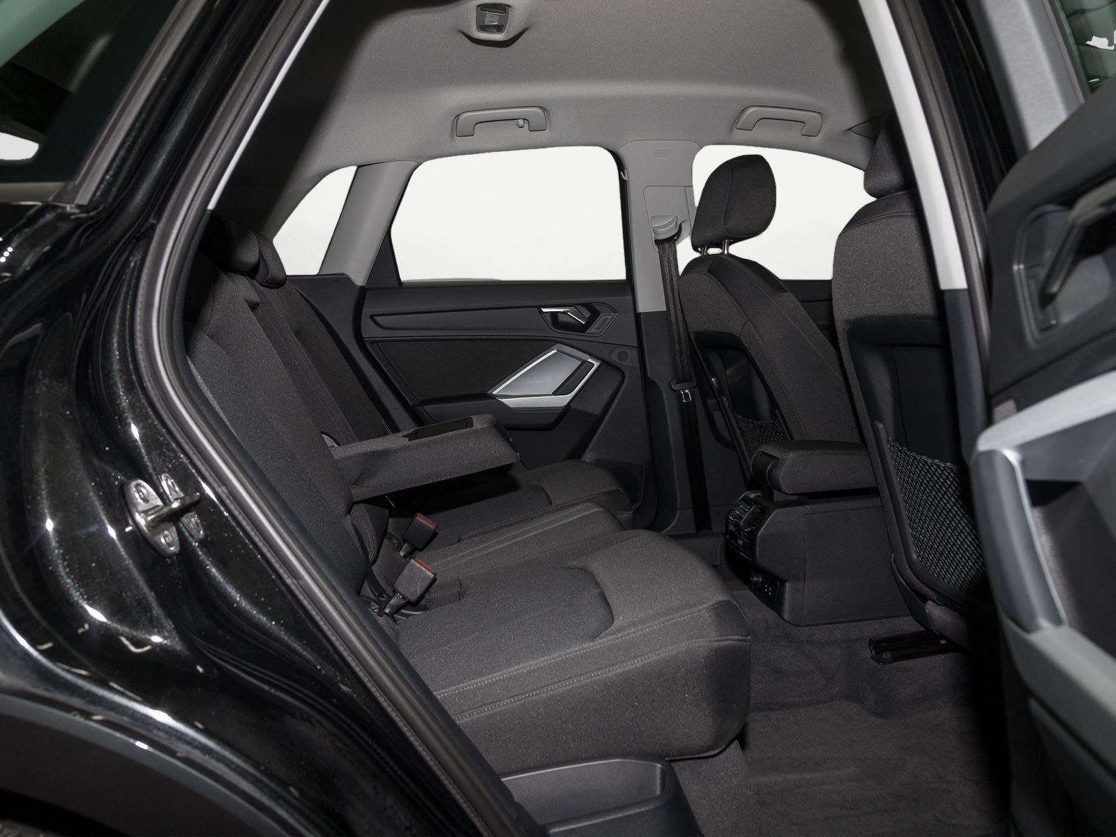 Audi Q3 40 TDI Q ADVANCED - Samsaru's Car Outlet