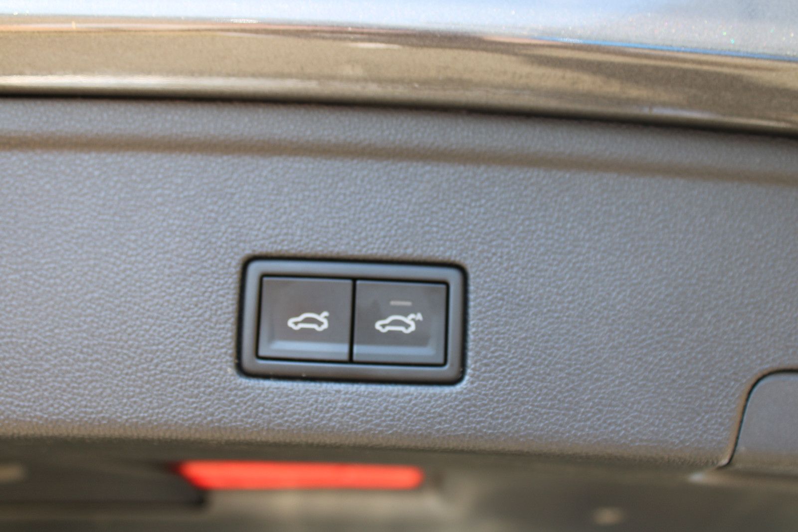 Volkswagen Touareg 3.0 TDI4Motion R-Line/Leder/LED/ACC/AHK