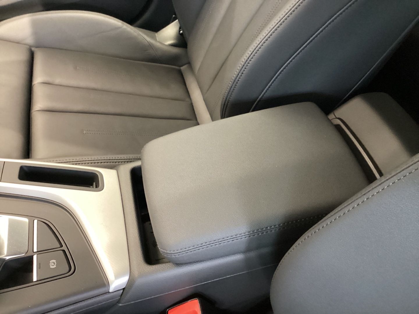 Audi A4 Avant S line 40TDI quattro S tronic ACC Rückf