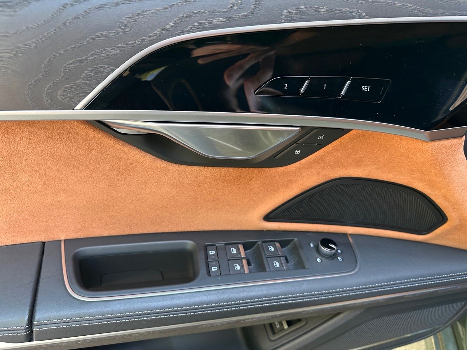 Audi A8 50 TDI quattro - Samsaru's Car Outlet