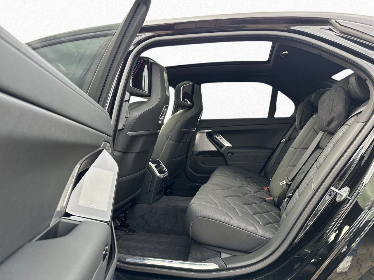 BMW 740d M Sport Pro B/W Stdhz Autobahn Leas 819,-