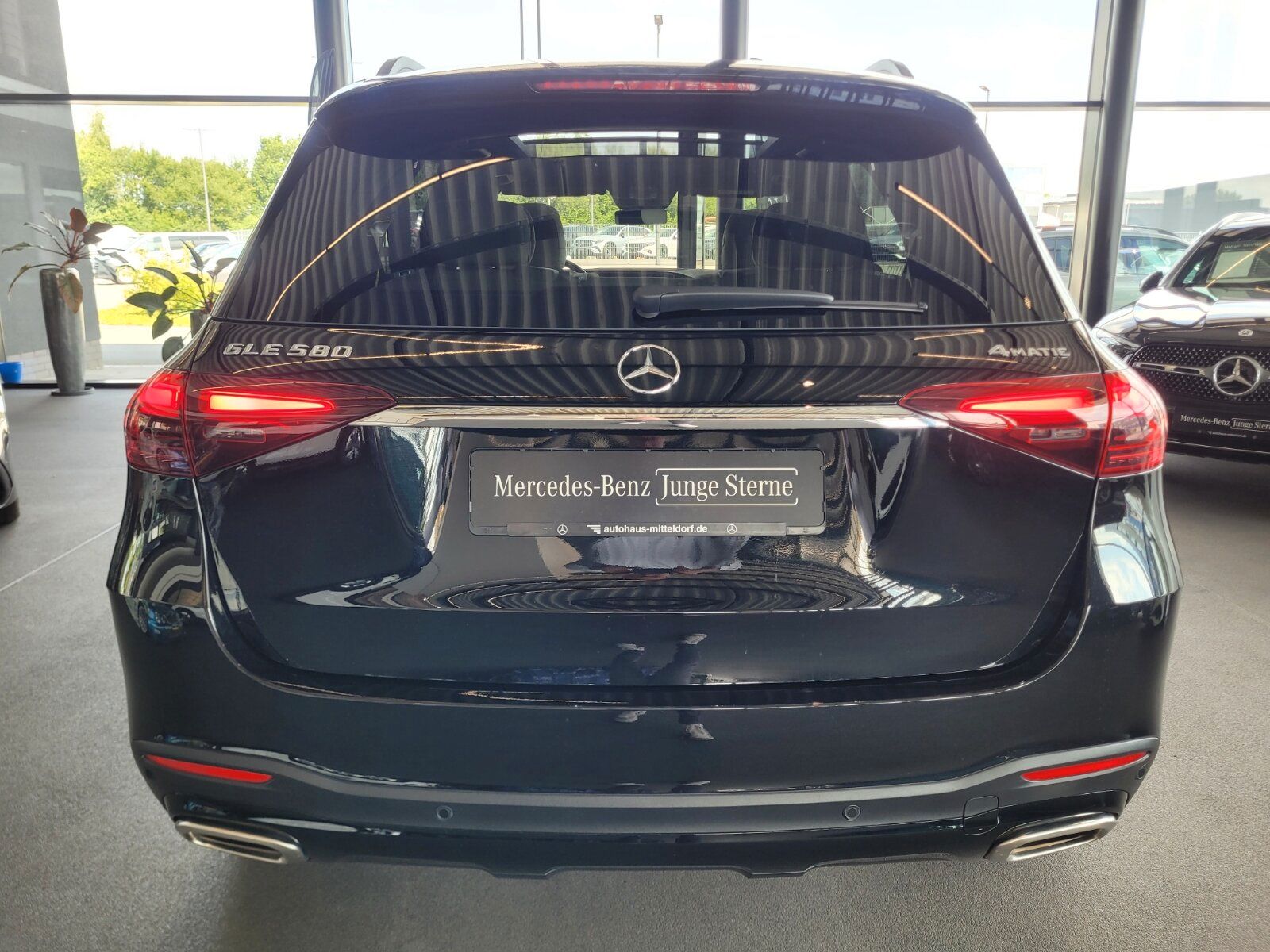 Mercedes-Benz GLE 580 4M AMG LINE PREMIUM PANO NIGHT FAP FONDK