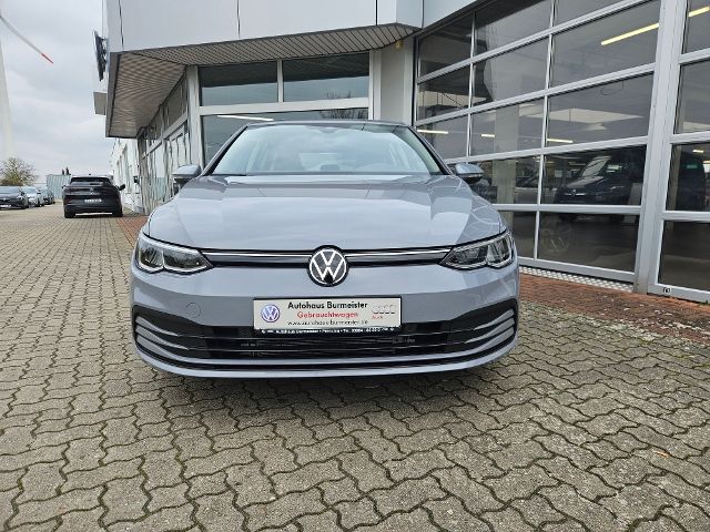 Volkswagen Golf VIII 1.0 eTSI Life eTSI - Samsaru's Car Outlet