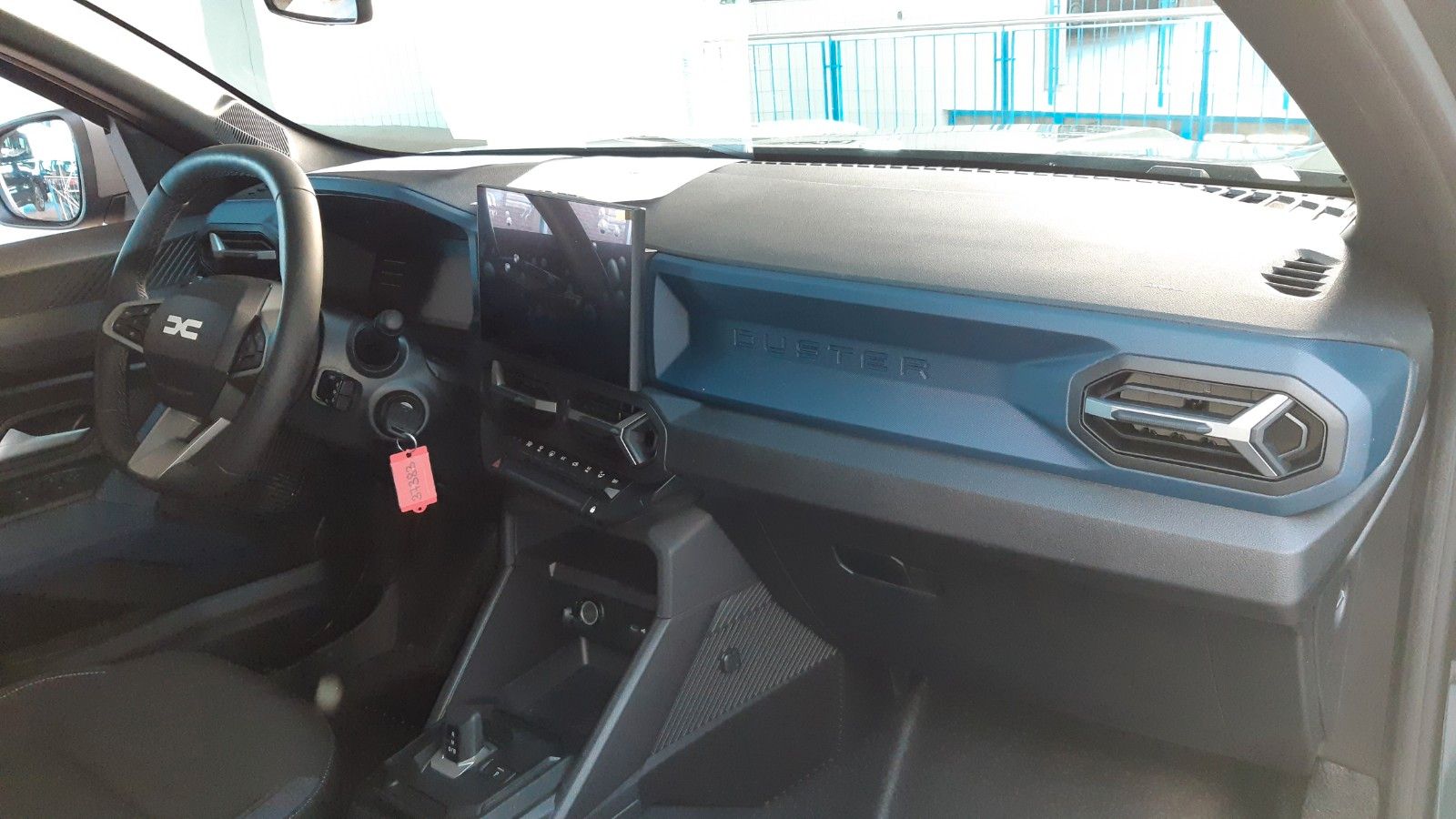 Dacia Duster HYBRID 140 - Samsaru's Car Outlet