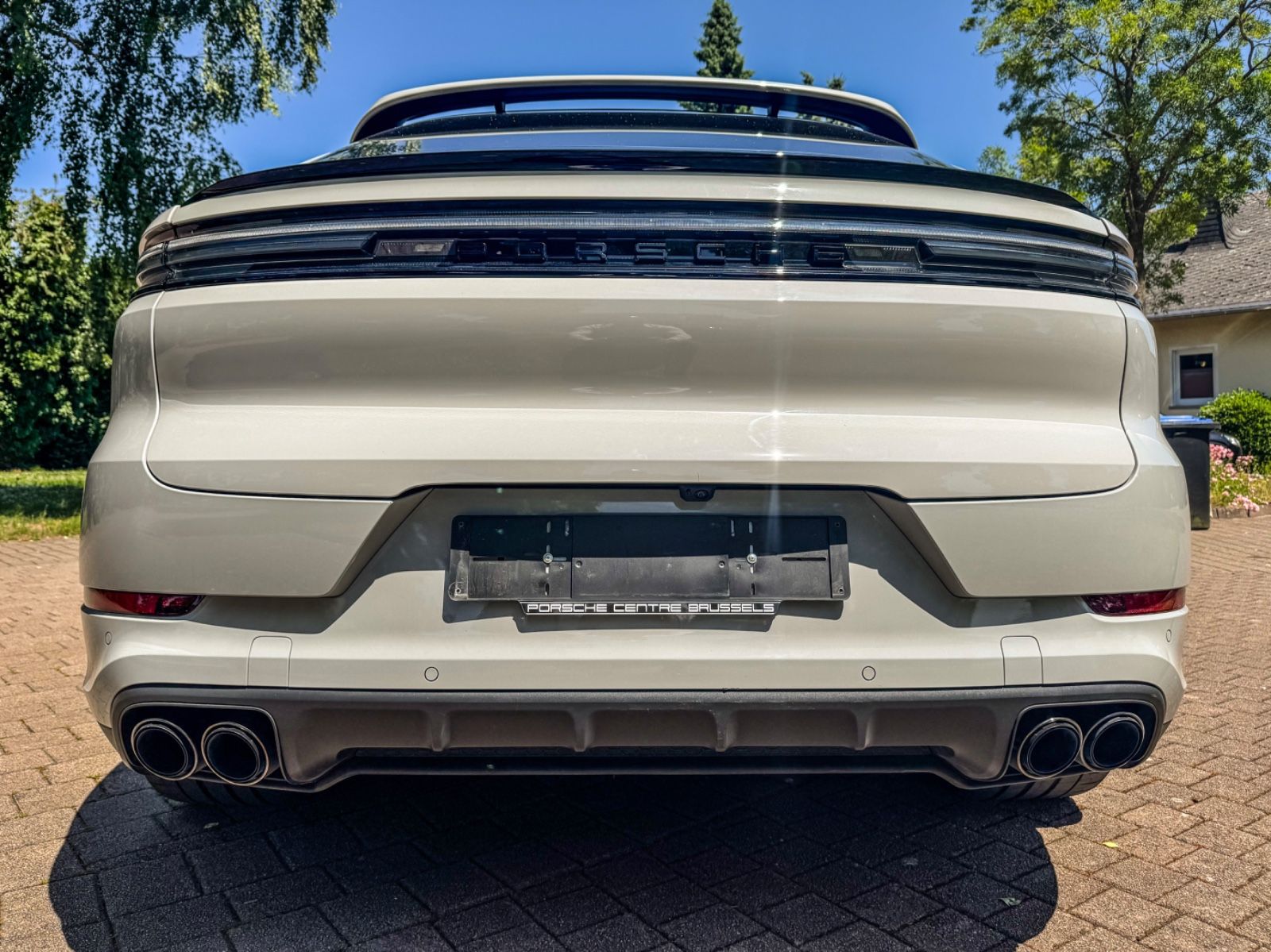 Porsche Cayenne Coupe E-Hybrid*PANO*21"*SITZB*SPORT CHRO
