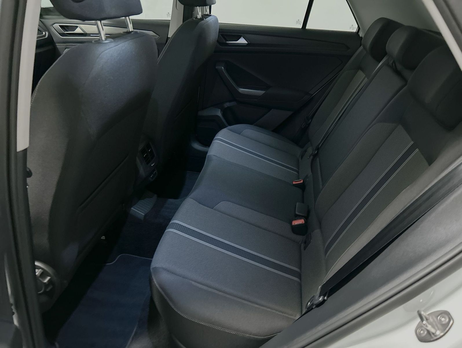 Volkswagen T-Roc Style 1.5TSI DSG - Samsaru's Car Outlet