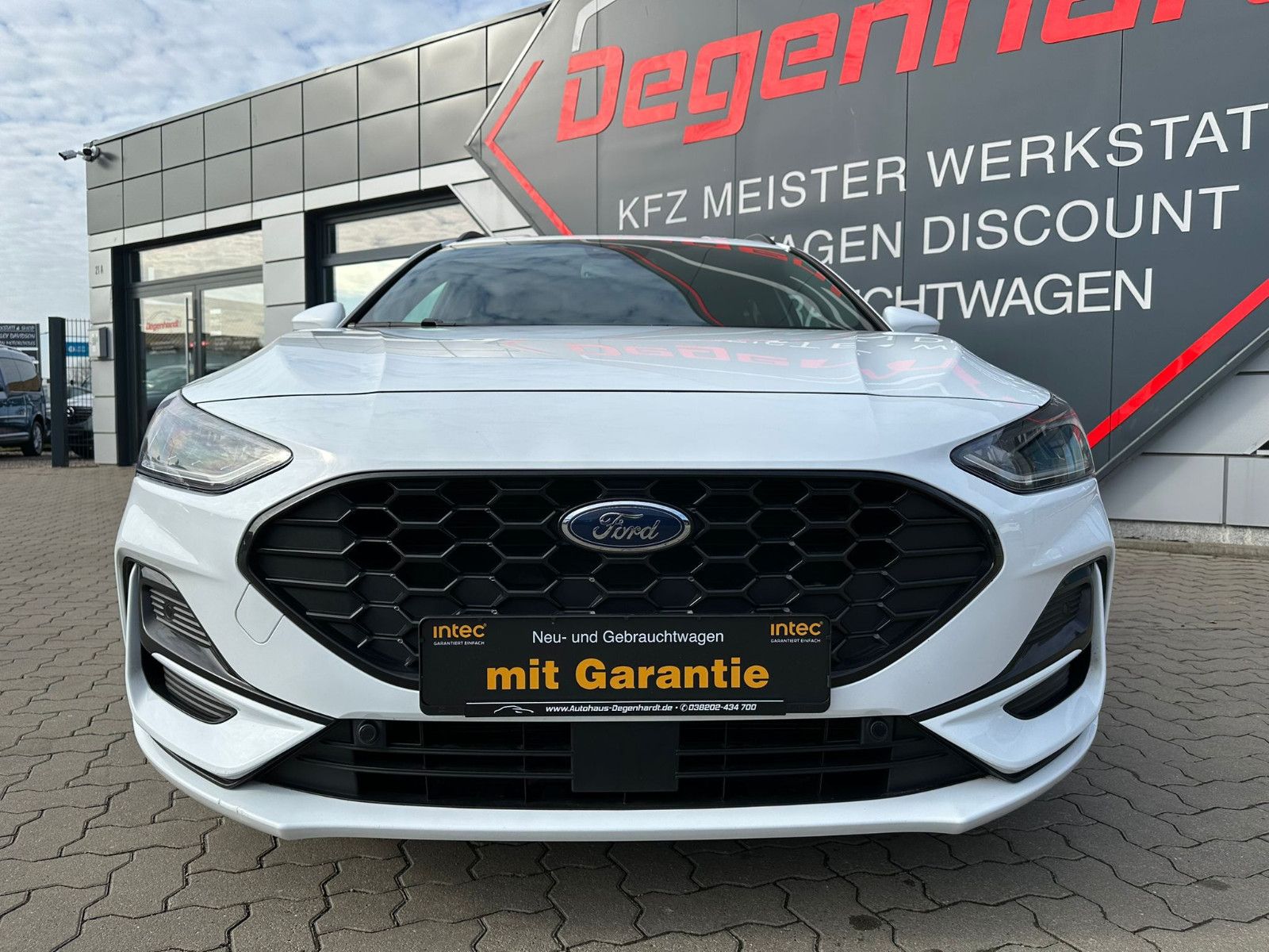 Ford Focus 1.5 Turnier ST-Line X LED ACC NAV KAM AHK
