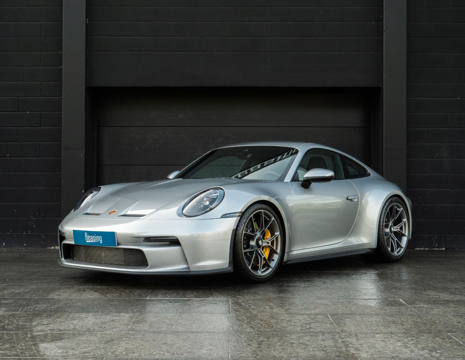Porsche 992 (911) GT3 Touring - Samsaru's Car Outlet