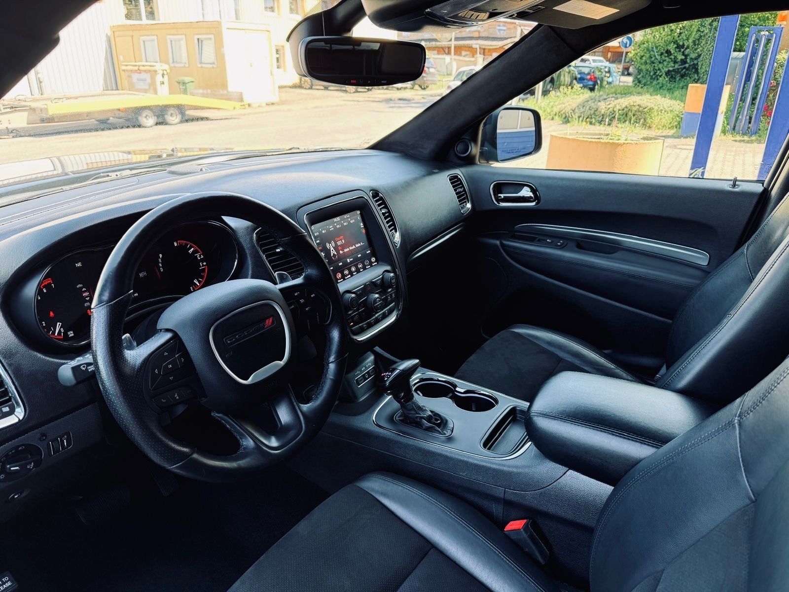Dodge EU*V8*LPG*AHK*NAVI*TV*LED*7 SITZER*GARANTI*SERVI