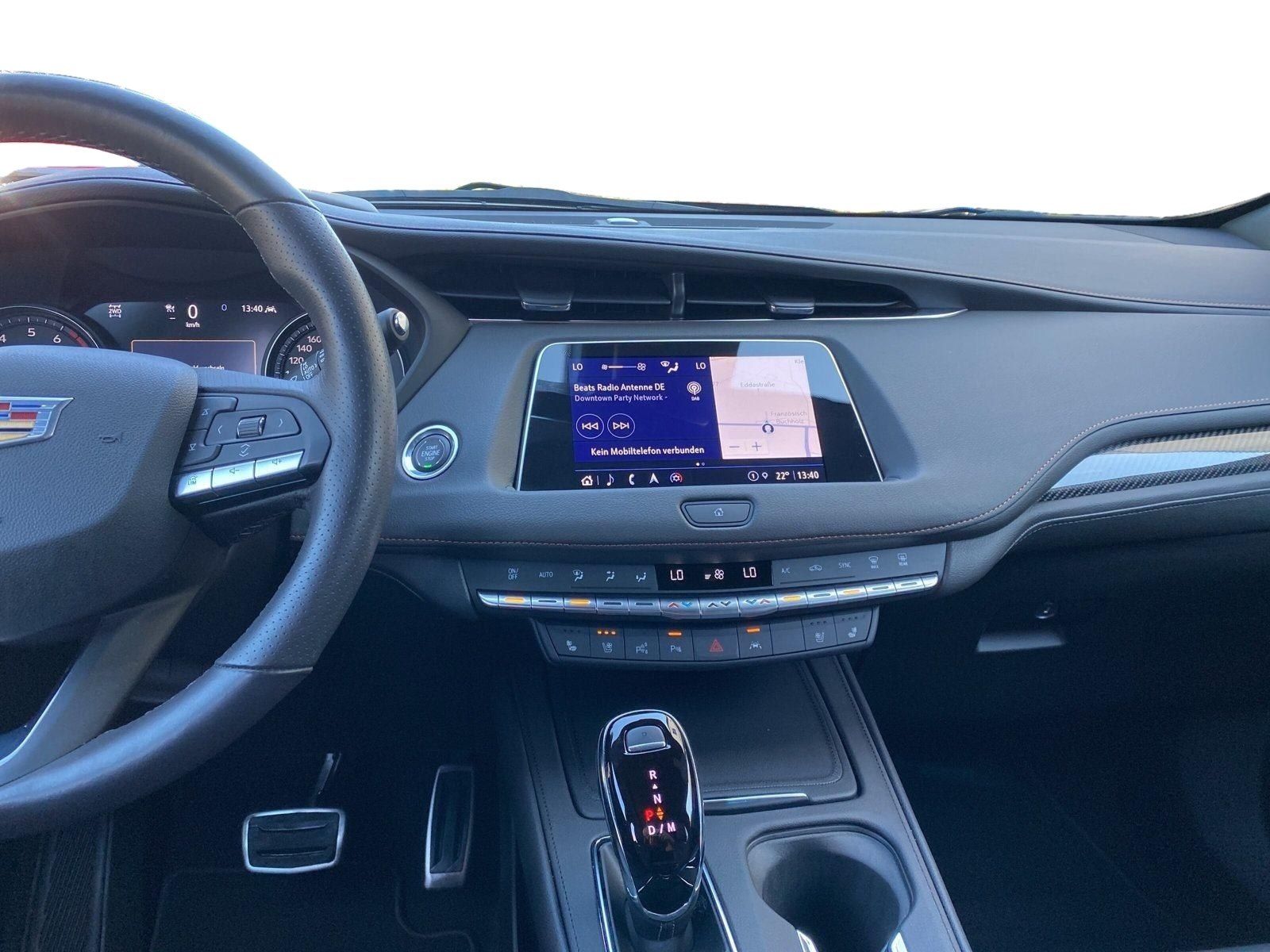 Cadillac XT4 2.0 T Sport AWD AHK+360 Kamera+Navi