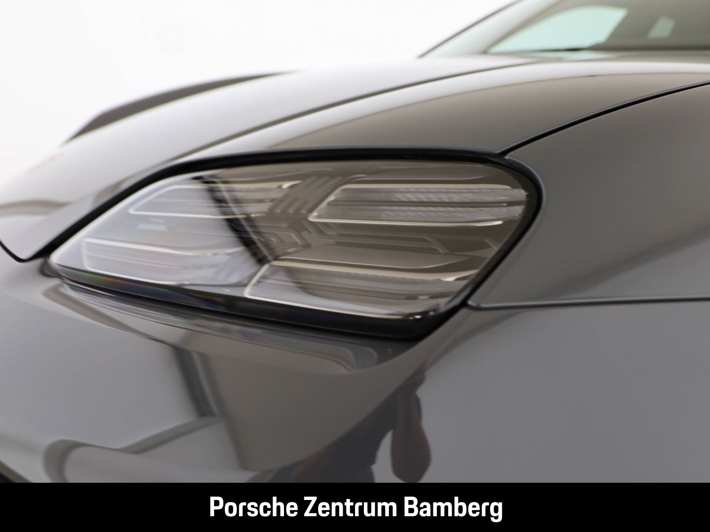 Porsche Macan 4S/ 22 Zoll/ AHK/ BOSE/ Sitzbelüft. uvm.