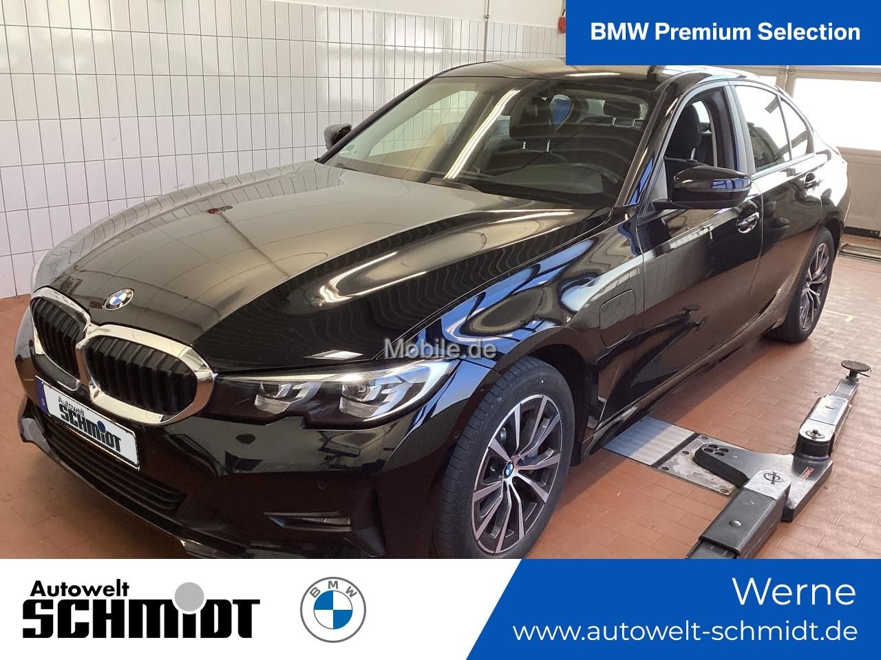 BMW 330e Advantage - Samsaru's Car Outlet