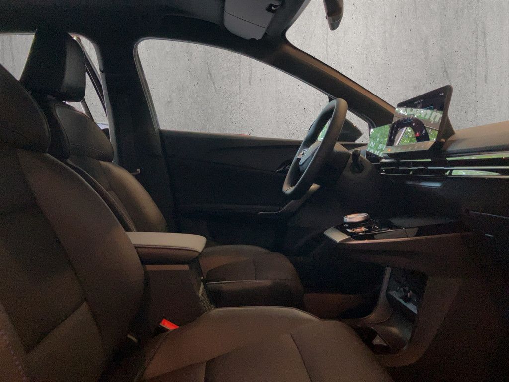 MG4 Electric Luxury 64 kWh KAMERA W-LAN LED 360°